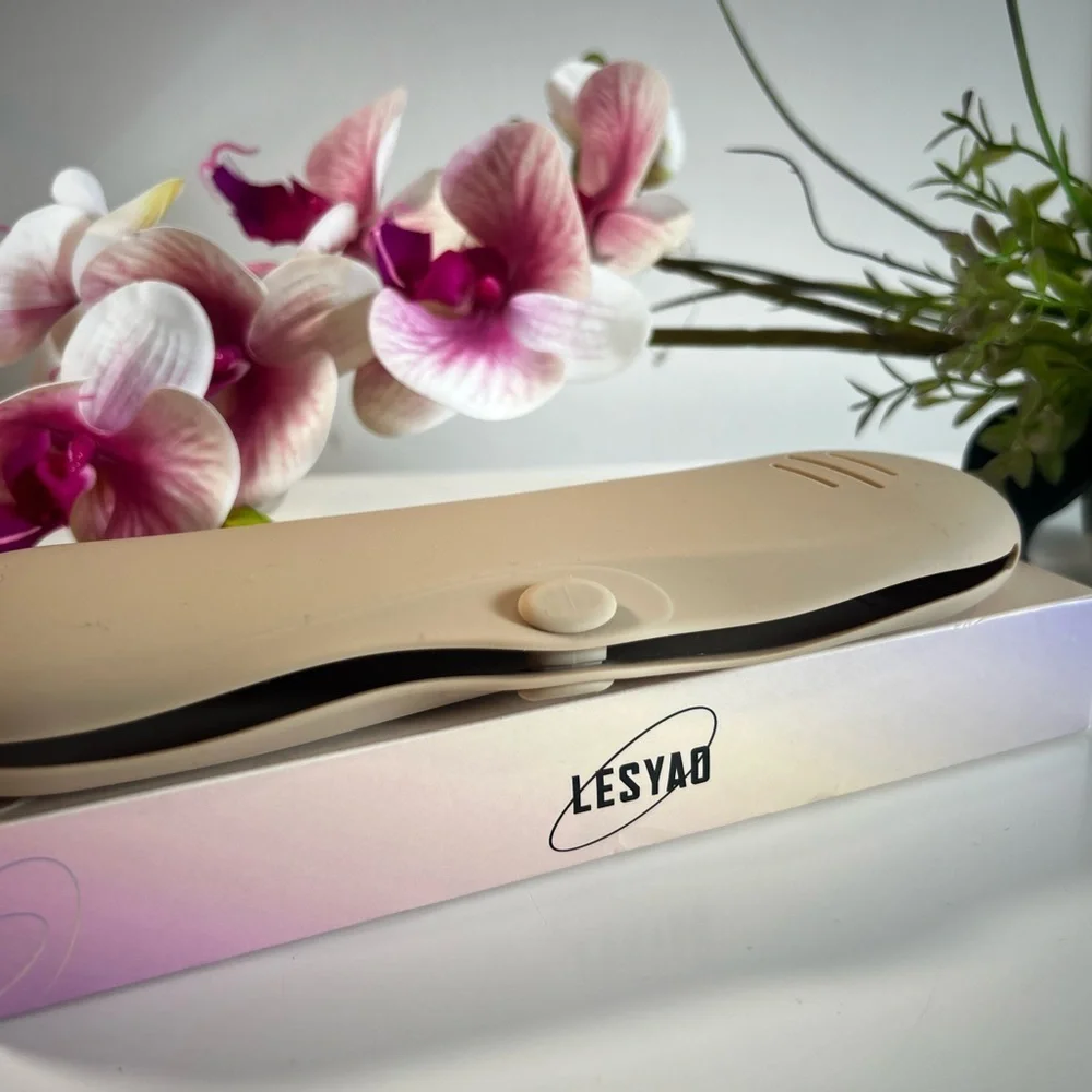 TRAVEL MAKE-UP BRUSH ORGANIZER Silicone Makeup Brush Holder